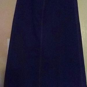 Womens lon blue jean skirt